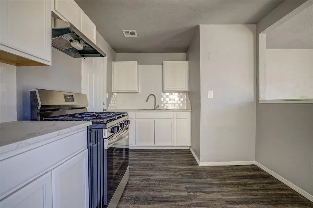 Photo 10 — 3301 SE 21st Street, Del City, OK 73115