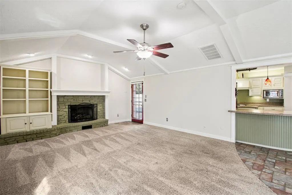 Photo 11 — 9111 Oak Hollow Drive, Midwest City, OK 73130