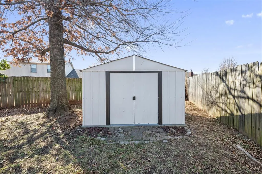 Photo 39 — 2028 Rose Court, Norman, OK 73071