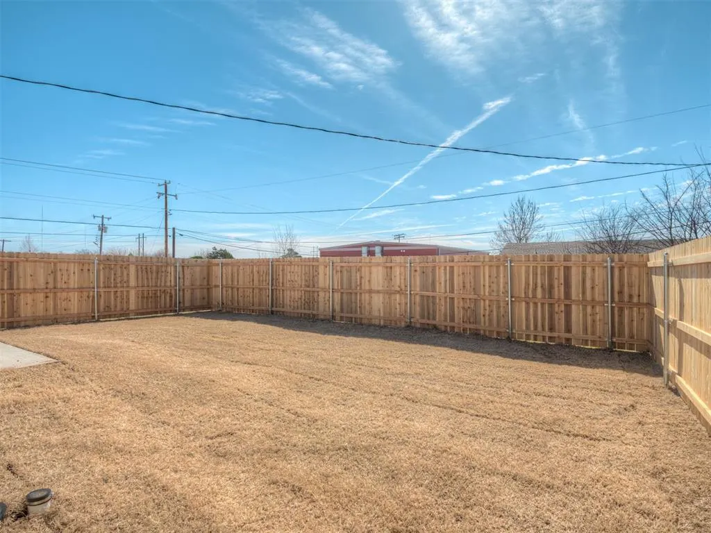 Photo 41 — 904 NW 88th Street, Oklahoma City, OK 73114