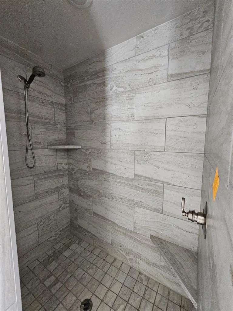 Photo 4 — 3703 Lleyton Drive, Norman, OK 73072