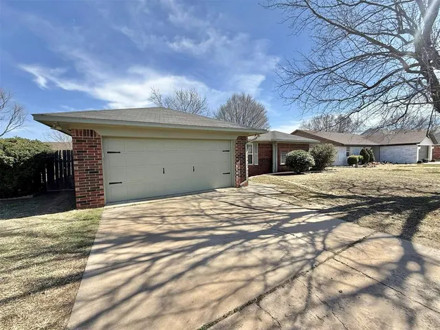 Photo 3 — 3204 Partridge Place, Altus, OK 73521