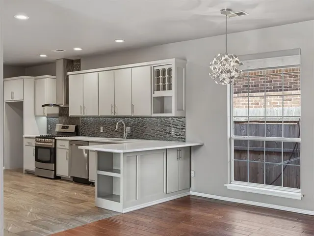 Photo 7 — 5716 NW 127th Street, Oklahoma City, OK 73142