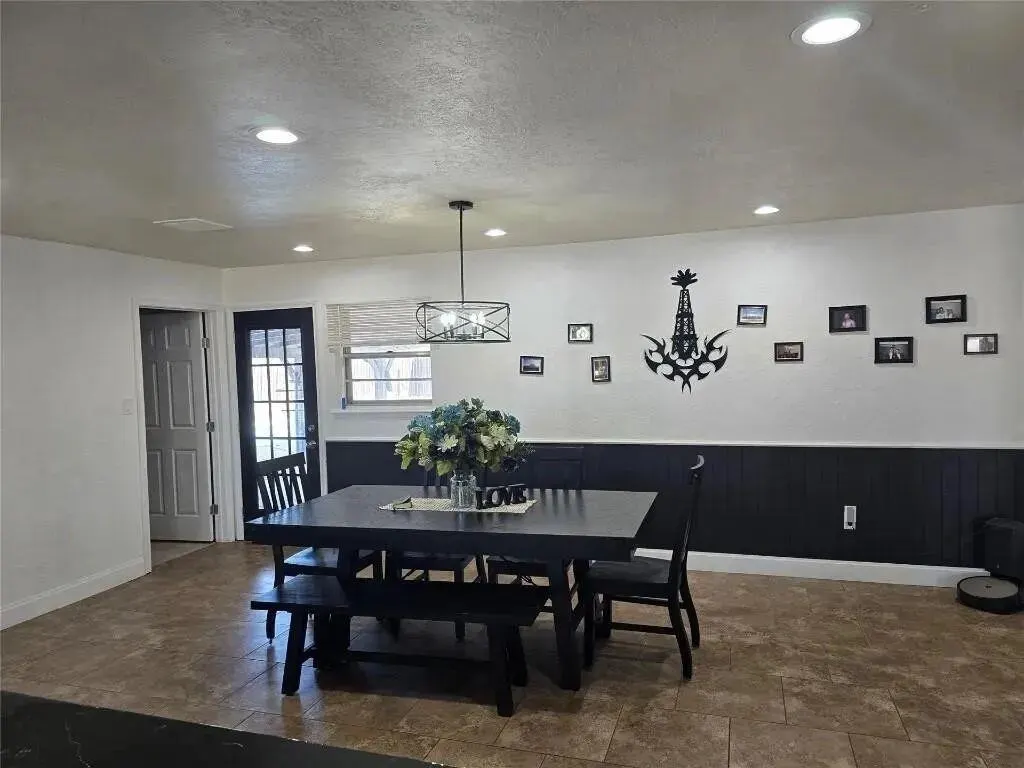 Photo 4 — 2911 NW Templeton Terrace, Lawton, OK 73505