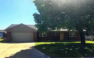 Sold home at 2911 NW Templeton Terrace