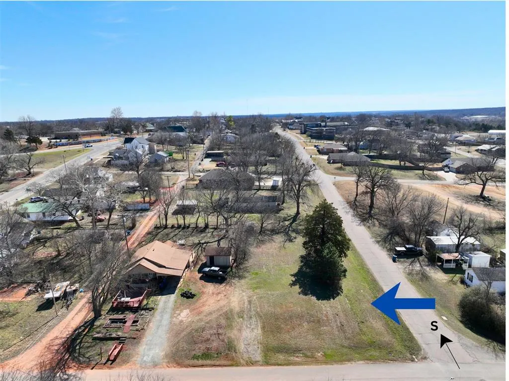 Photo 3 — 115 W 3rd Street, Chandler, OK 74834