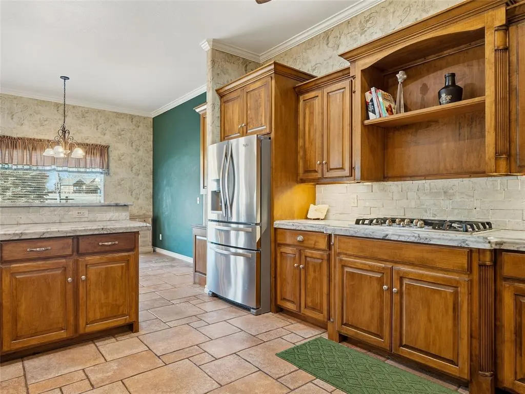 Photo 15 — 3913 Shortgrass Circle, Edmond, OK 73003