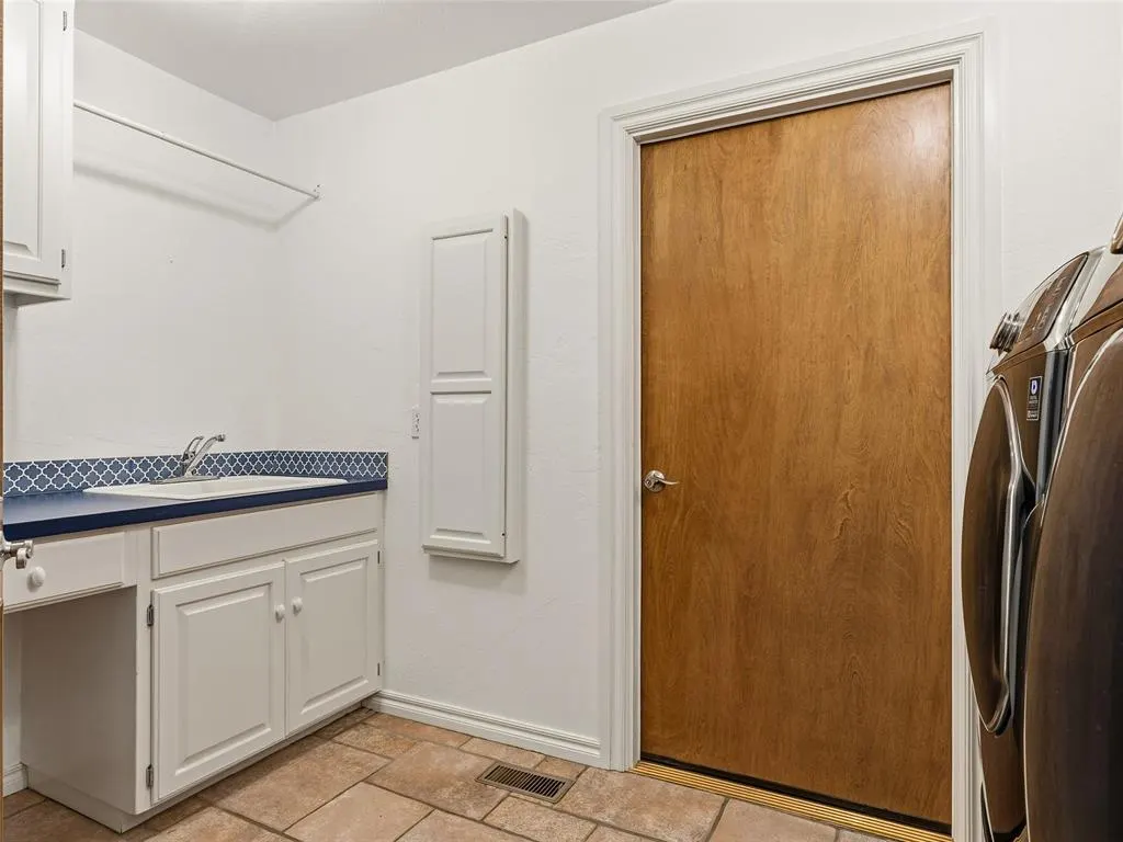 Photo 25 — 3913 Shortgrass Circle, Edmond, OK 73003