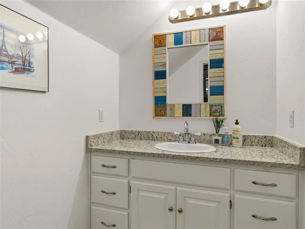 Photo 31 — 3913 Shortgrass Circle, Edmond, OK 73003