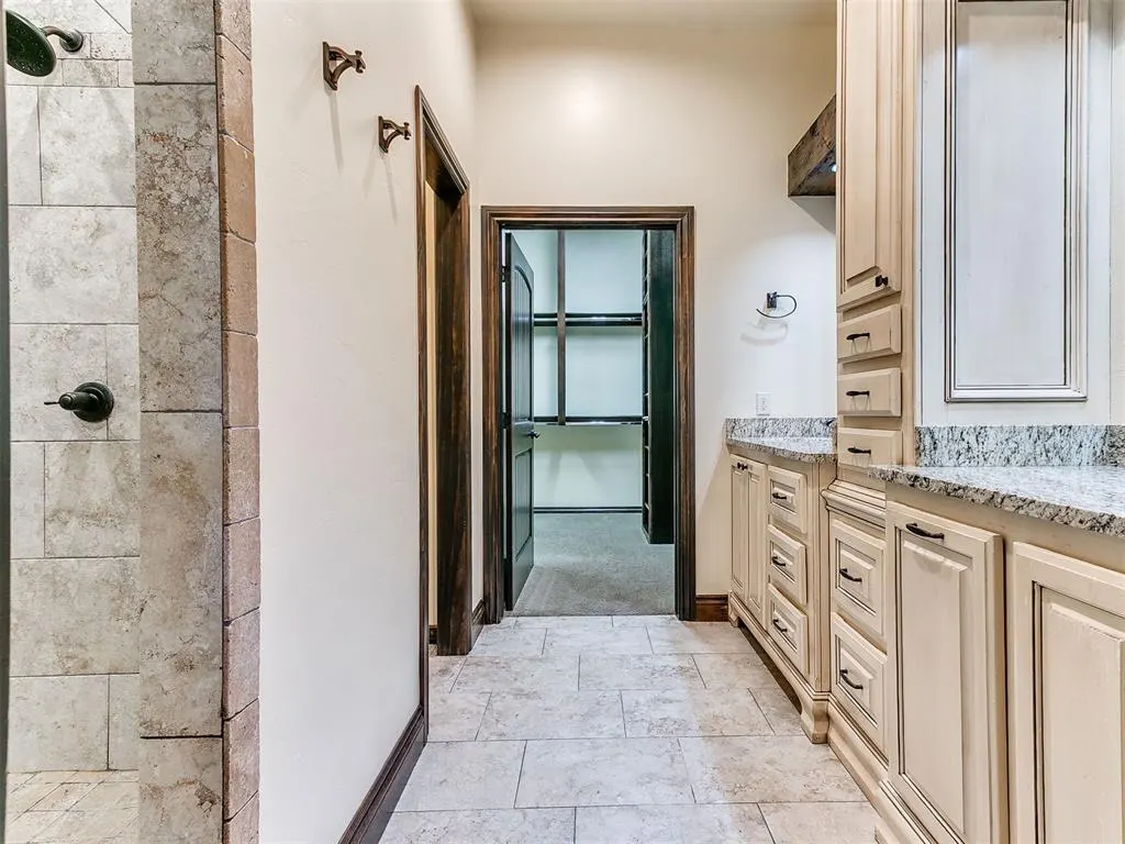 Photo 9 — 24801 N Post Road, Arcadia, OK 73007