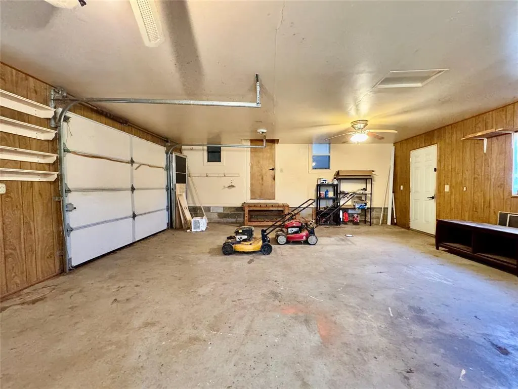Photo 14 — 9900 N 2406 Road, Weatherford, OK 73096