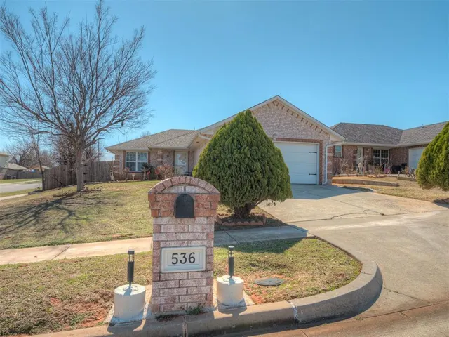 Photo 5 — 536 SE 26th Circle, Oklahoma City, OK 73129