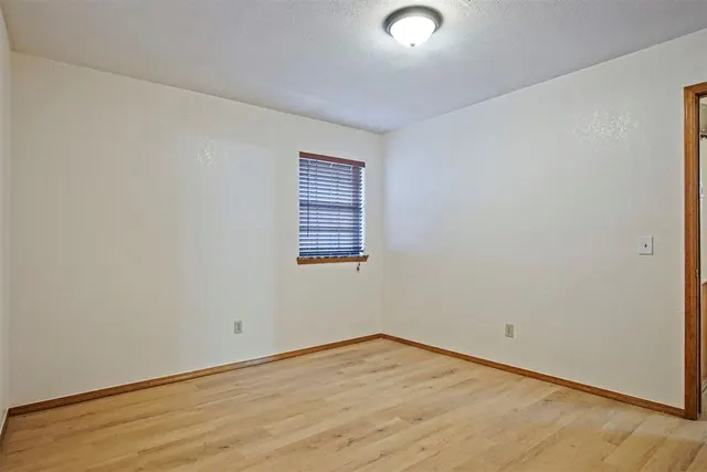 Photo 3 — 1125 N Patterson Drive, Moore, OK 73160