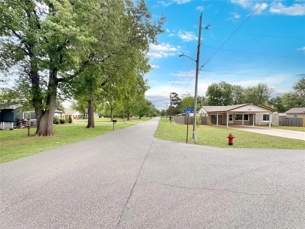 Photo 31 — 712 N Cedar Drive, Oklahoma City, OK 73130