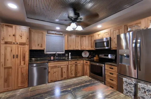 Photo 8 — 2603 Springhill Road, Clinton, OK 73601