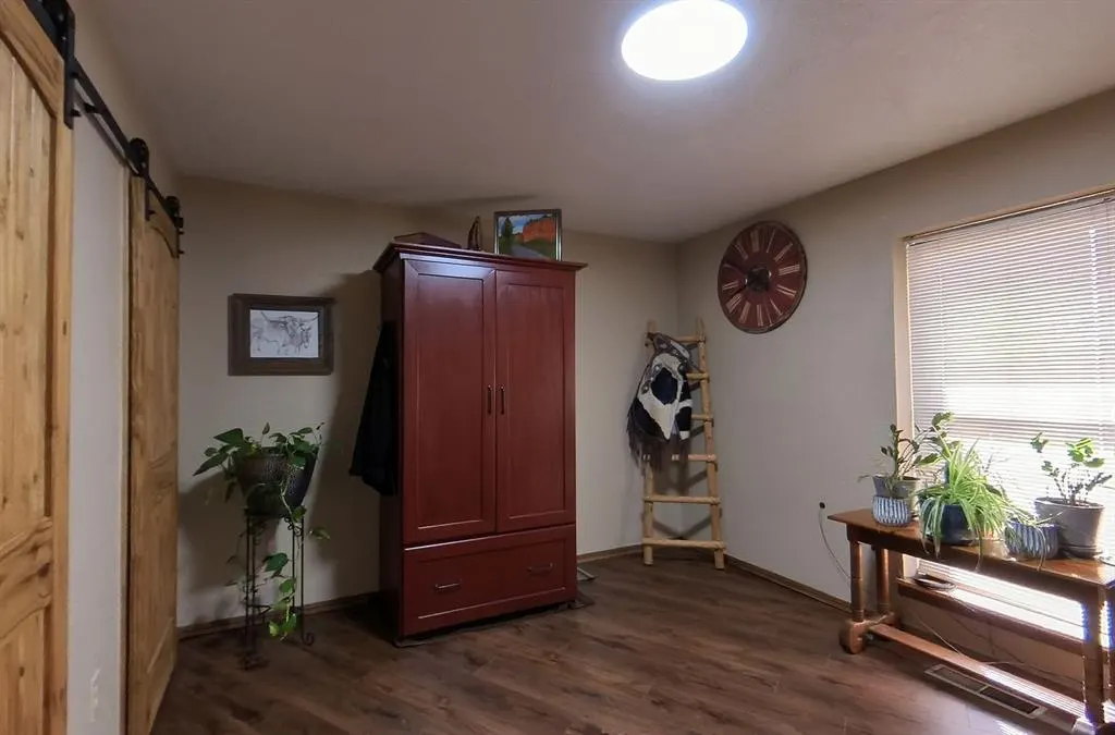 Photo 14 — 2603 Springhill Road, Clinton, OK 73601