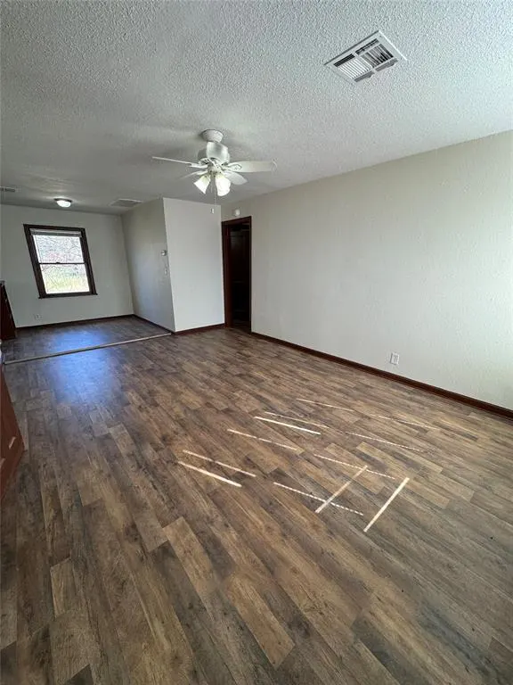 Photo 2 — 2119 NE 26th Street, Oklahoma City, OK 73111