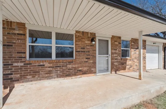 Photo 4 — 408 E Salter Street, Asher, OK 74826