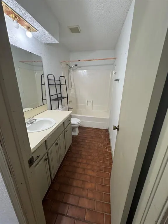 Photo 6 — 3019 SW 124th Street, Oklahoma City, OK 73170