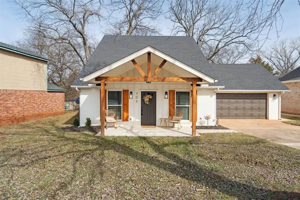 Front exterior — 703 Rolling Meadow Drive, Noble, OK 73068