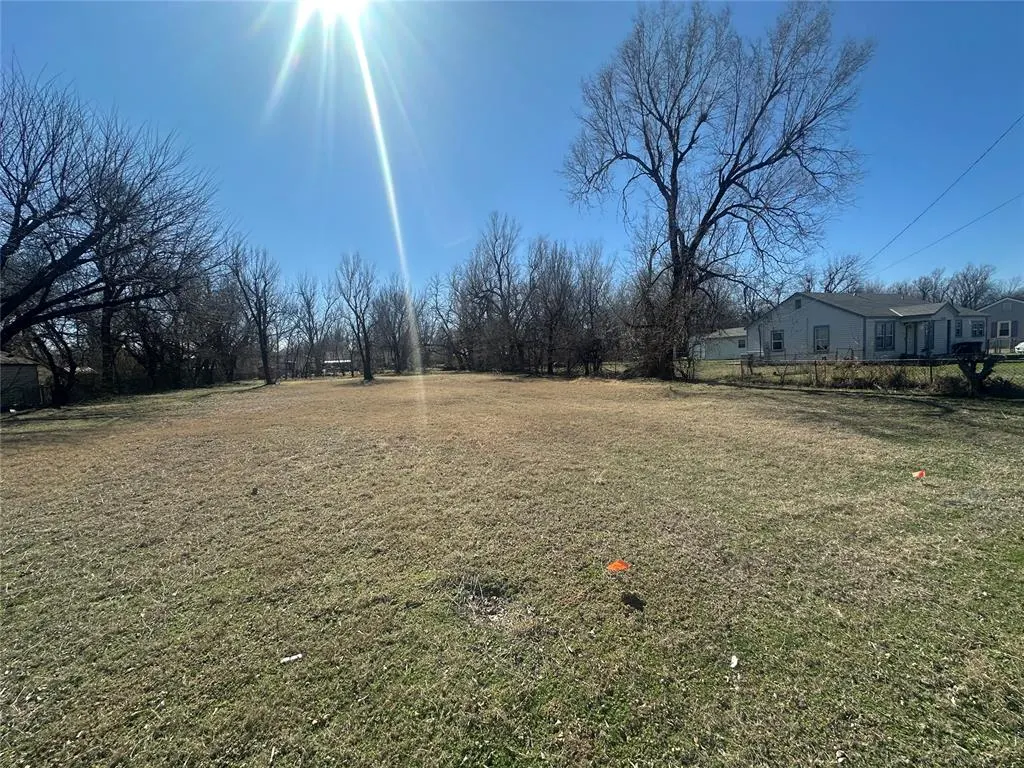 Photo 11 — 4012 Thomas Drive, Del City, OK 73115