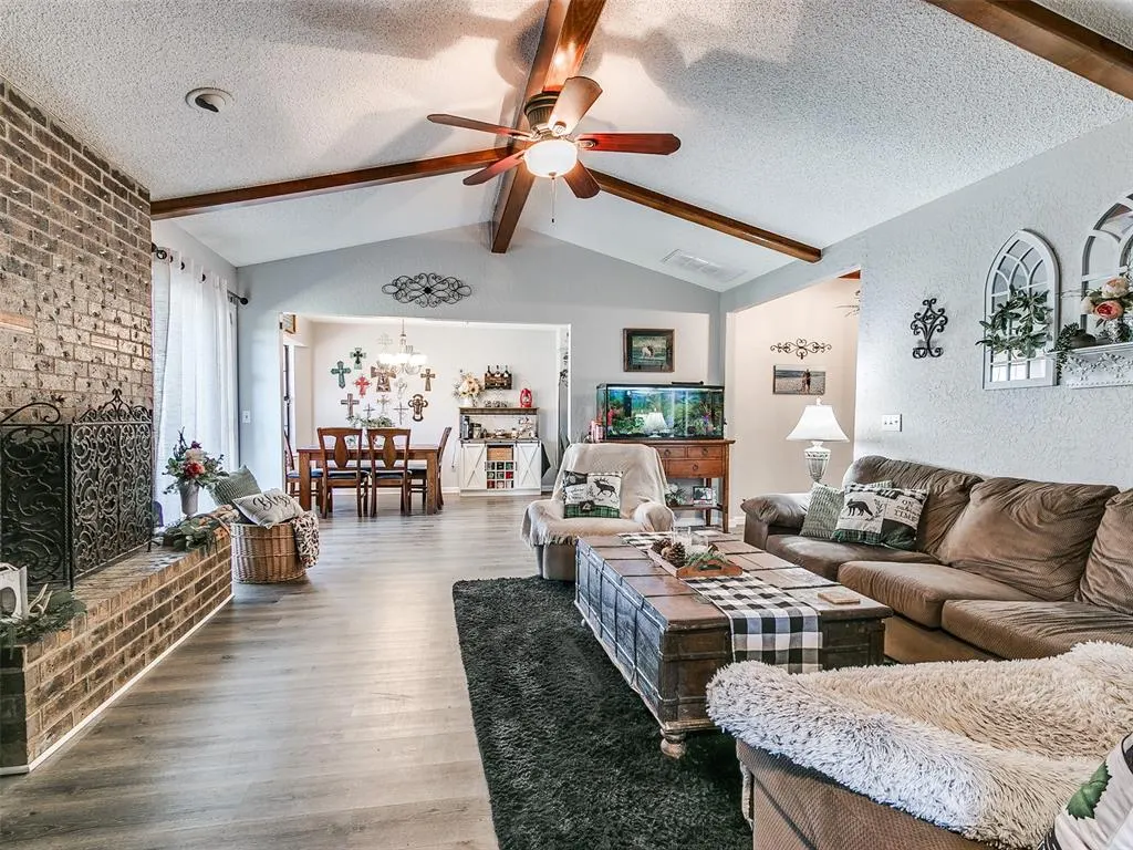 Photo 13 — 8001 Cinnamon Teal Drive, Oklahoma City, OK 73132