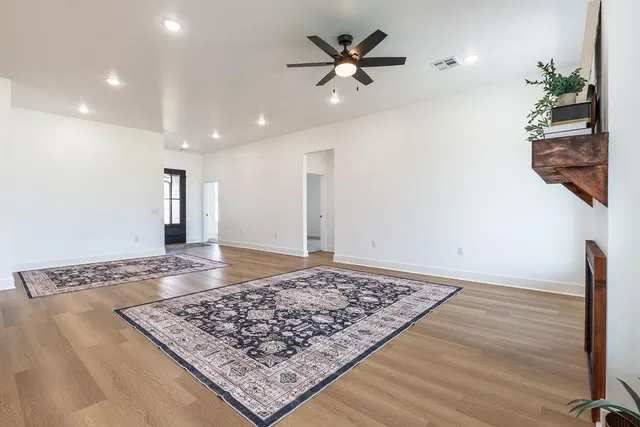 Photo 6 — 219 Outlander Way, Shawnee, OK 74804
