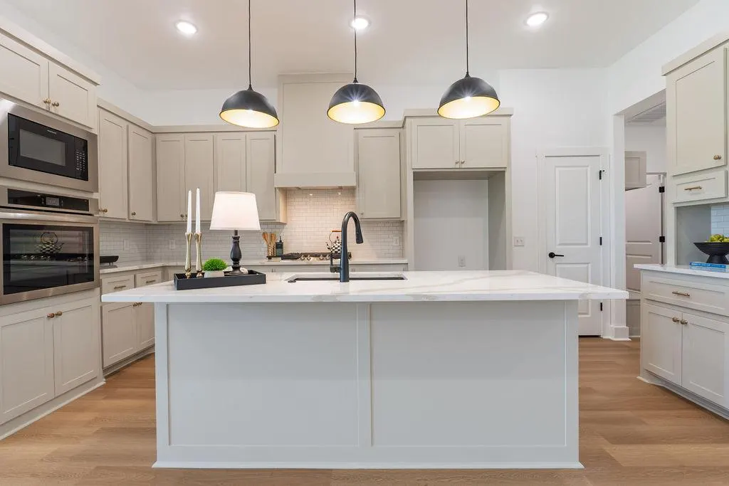 Photo 10 — 219 Outlander Way, Shawnee, OK 74804