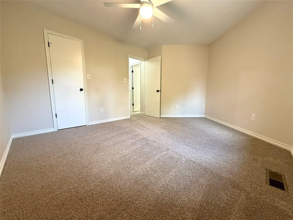 Photo 16 — 3705 Barwick Drive, Norman, OK 73072