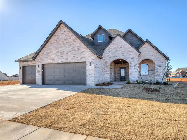 Photo 2 — 9312 NW 147th Terrace, Yukon, OK 73099