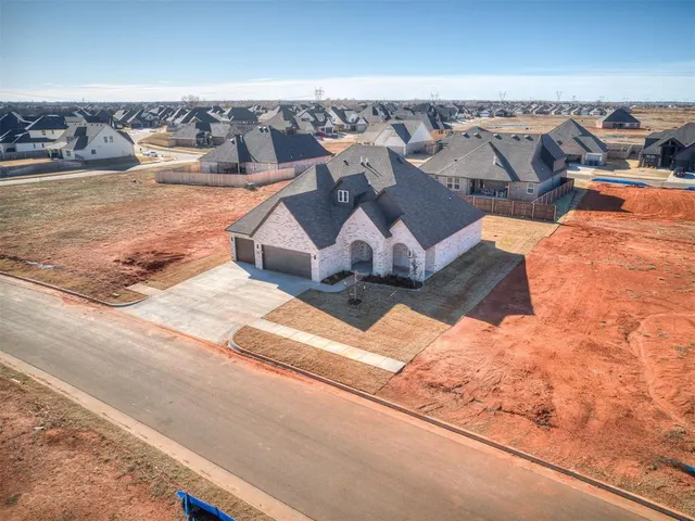 Photo 5 — 9312 NW 147th Terrace, Yukon, OK 73099