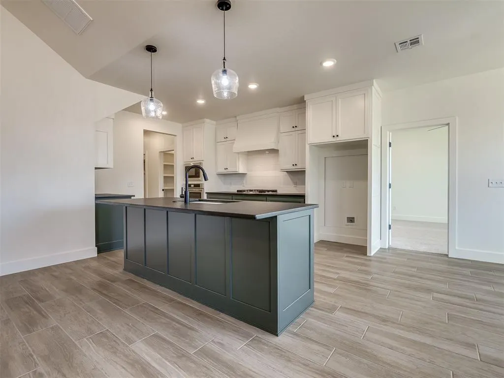 Photo 11 — 9312 NW 147th Terrace, Yukon, OK 73099