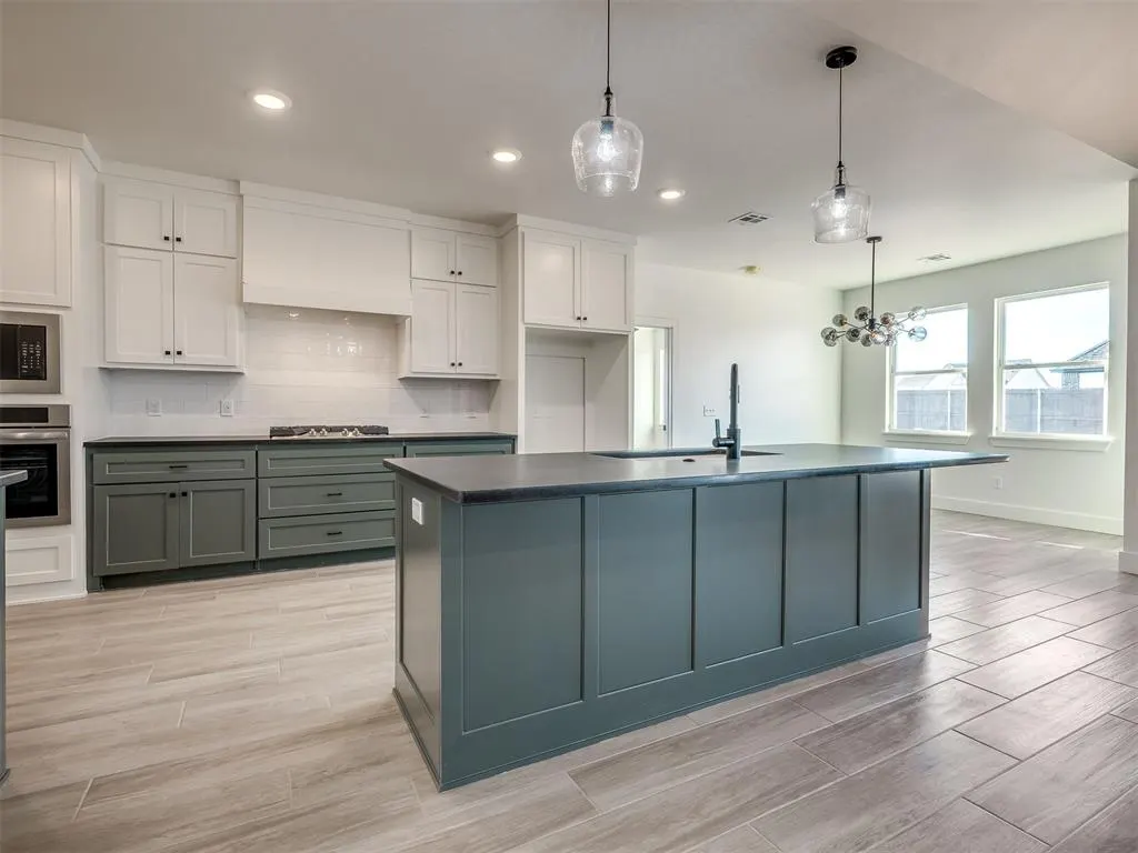Photo 12 — 9312 NW 147th Terrace, Yukon, OK 73099