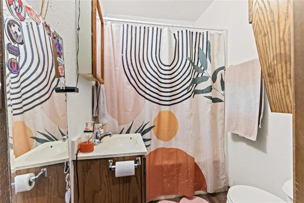 Photo 9 — 117 W McKormic Drive, Weatherford, OK 73096
