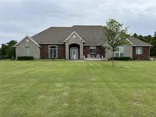 Sold home at 16406 Sandstone Circle