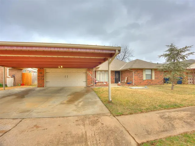 Photo 3 — 2621 SW 90th Street, Oklahoma City, OK 73159