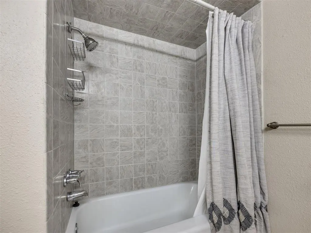 Photo 26 — 2621 SW 90th Street, Oklahoma City, OK 73159