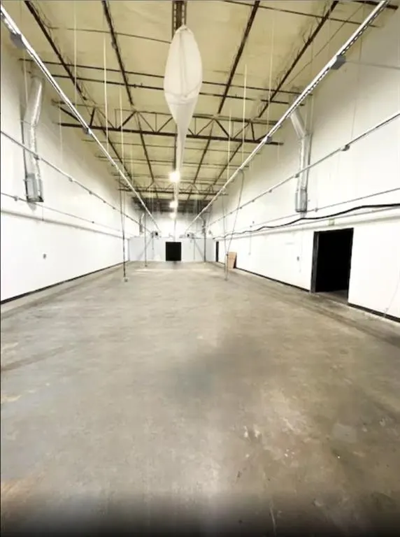 Photo 6 — 4400 SW 25th Street, Oklahoma City, OK 73108
