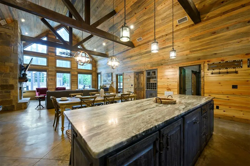Photo 9 — 210 Green Apple Trail, Broken Bow, OK 74728