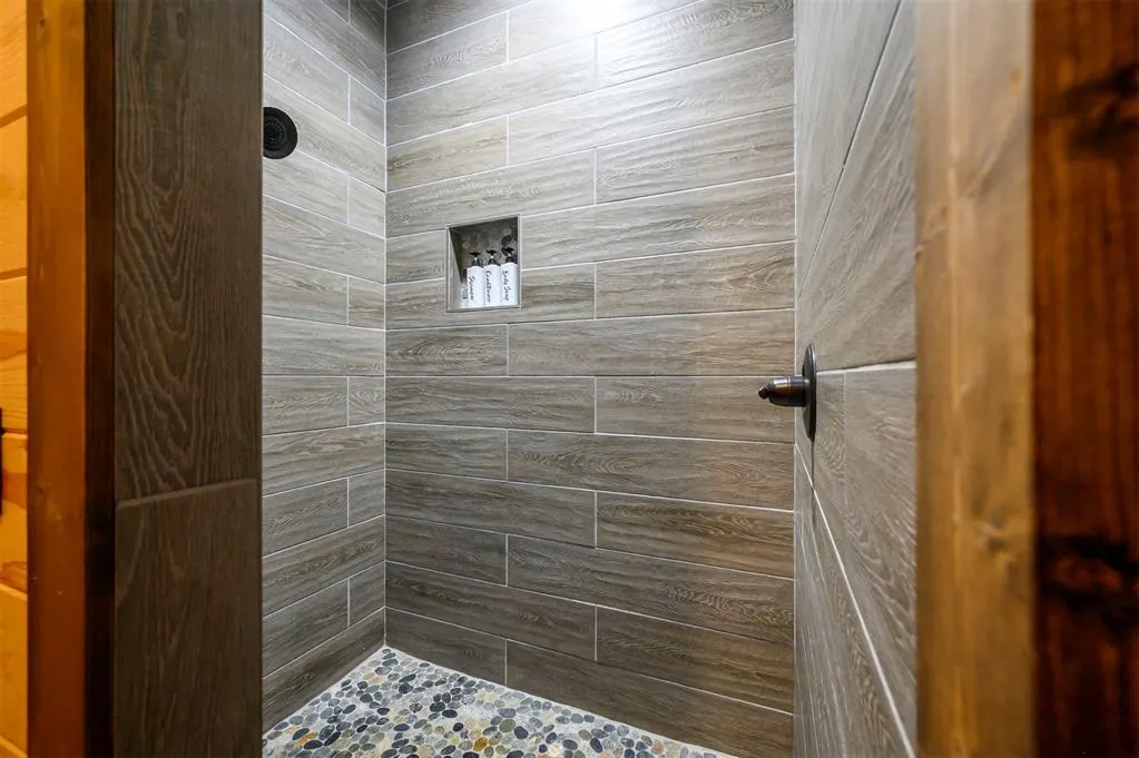 Photo 19 — 210 Green Apple Trail, Broken Bow, OK 74728
