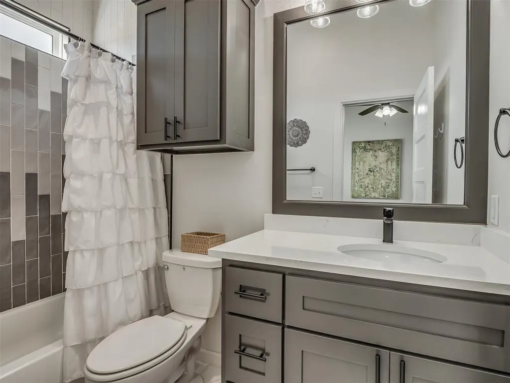 Photo 37 — 10101 Oakwood Drive, Edmond, OK 73025