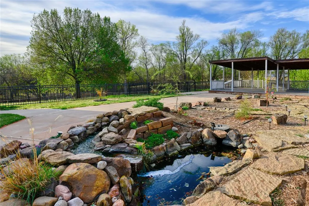 Photo 7 — 1010 Amy Way, Elk City, OK 73644