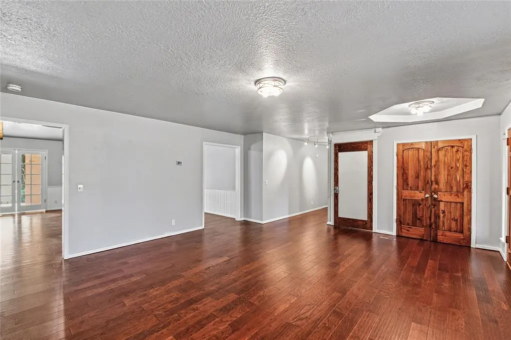 Photo 11 — 1010 Amy Way, Elk City, OK 73644