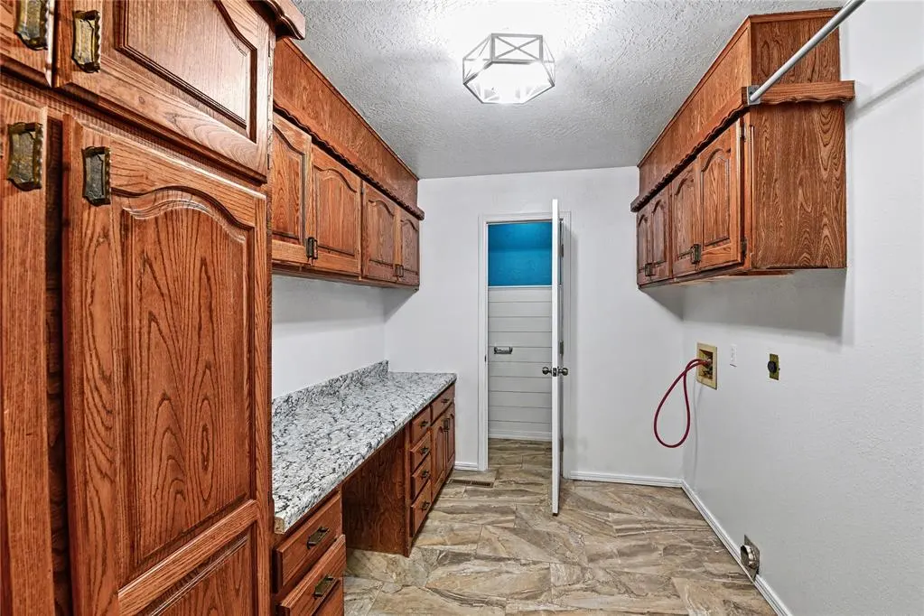 Photo 40 — 1010 Amy Way, Elk City, OK 73644
