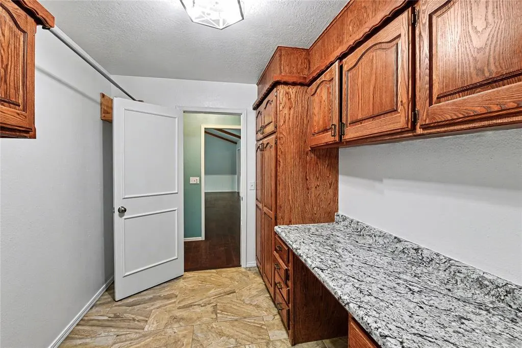 Photo 41 — 1010 Amy Way, Elk City, OK 73644