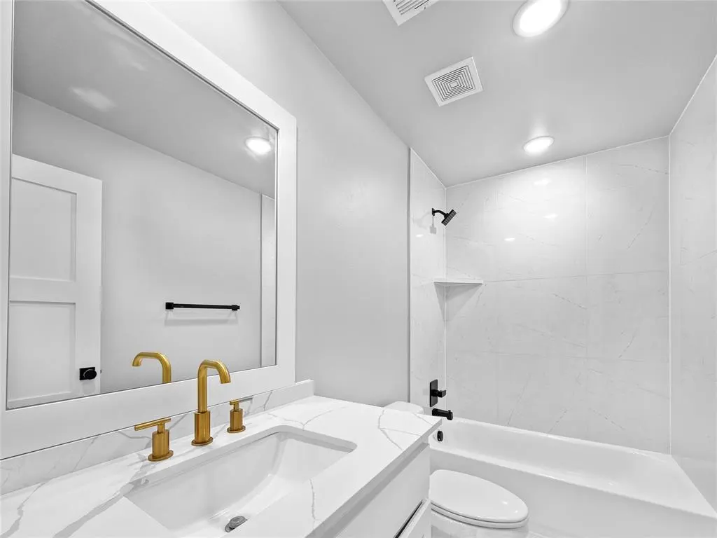 Photo 15 — 2608 Crescent Avenue, Oklahoma City, OK 73120