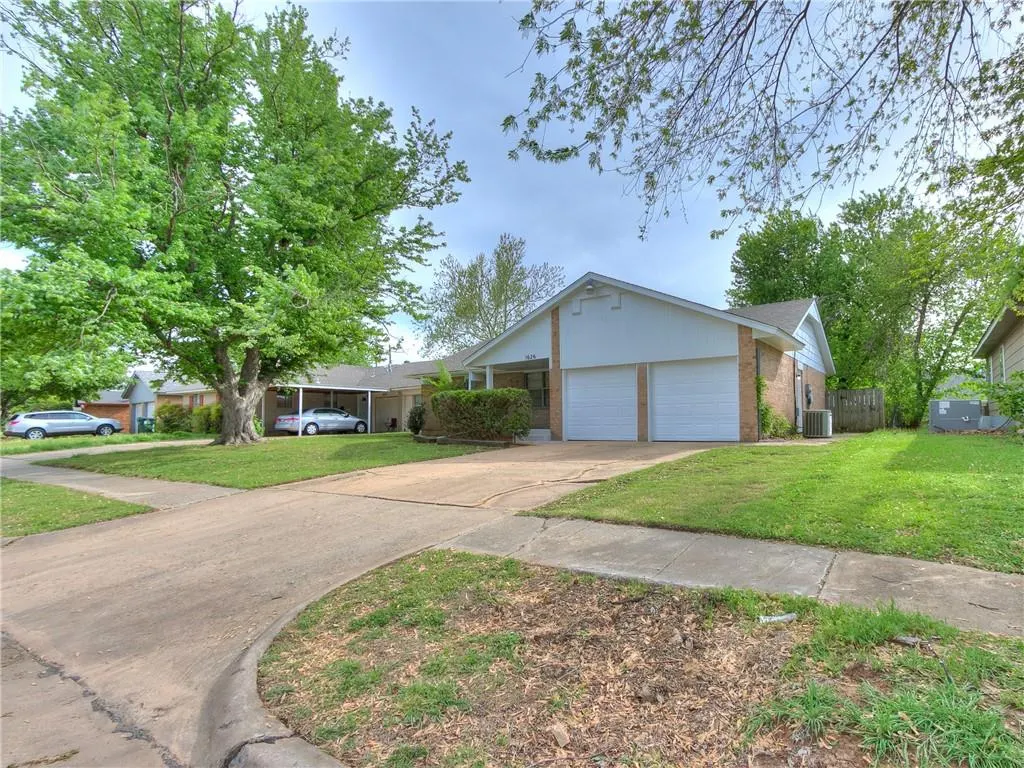 Photo 2 — 1626 N Crawford Avenue, Norman, OK 73069