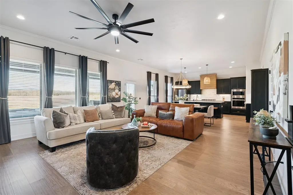 Photo 8 — 14265 White Falls Lane, Edmond, OK 73025