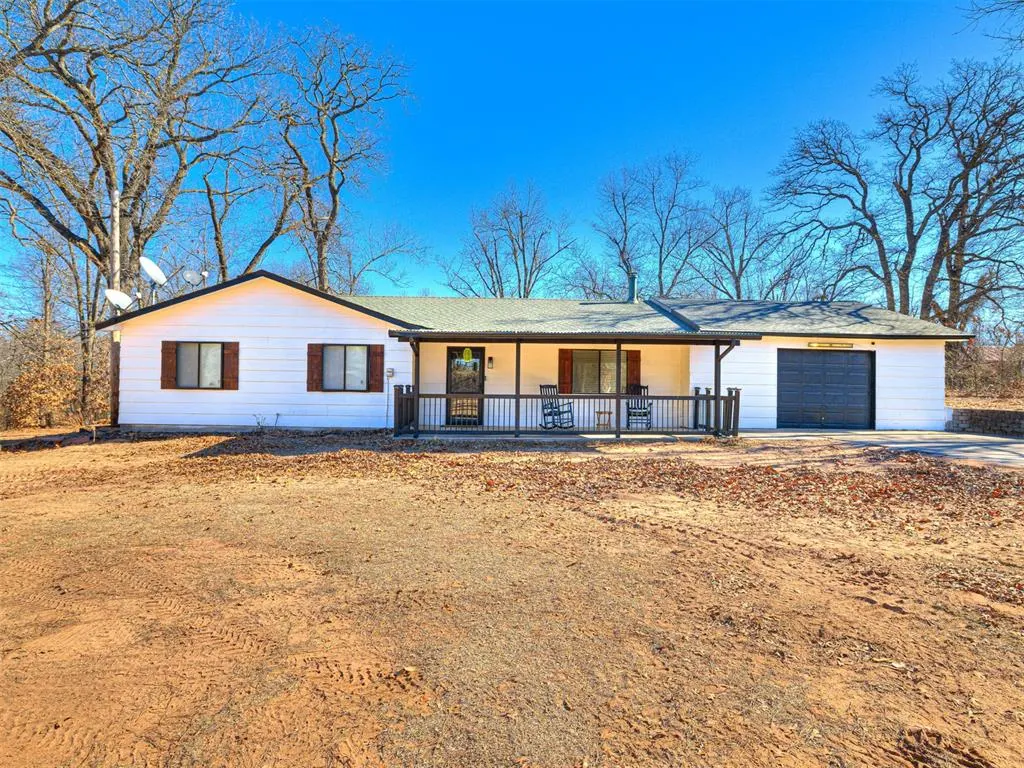 Front exterior — 16004 April Drive, Newalla, OK 74857