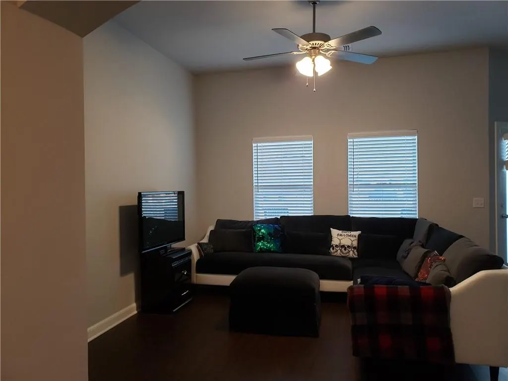 Photo 7 — 713 Blue Fish Road, Norman, OK 73069